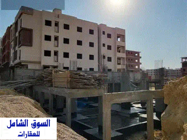 شقة أحلامك بحديقة خاصة: 166م بحري وناصية في بيت الوطن الحي الثاني - قريبة من كل شيء! 3