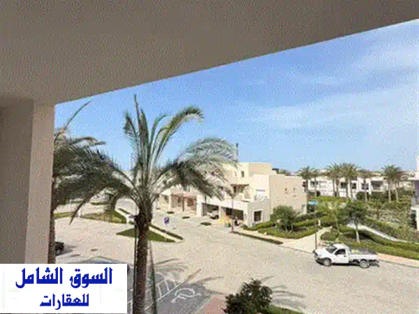 شاليه متشطب للبيع في مراسي الساحل الشمالي باقساط