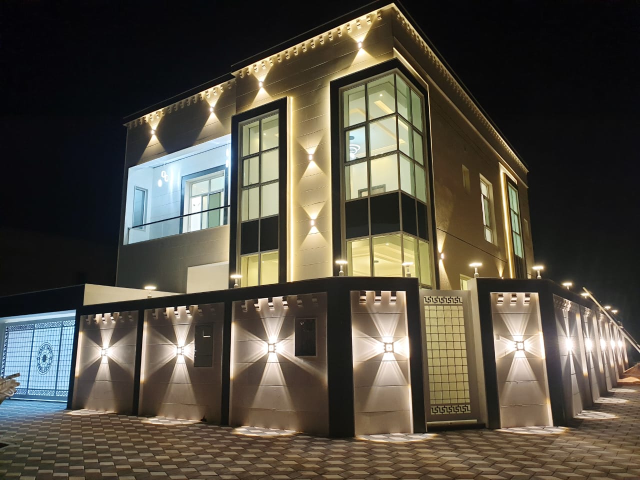 معاذ العمري